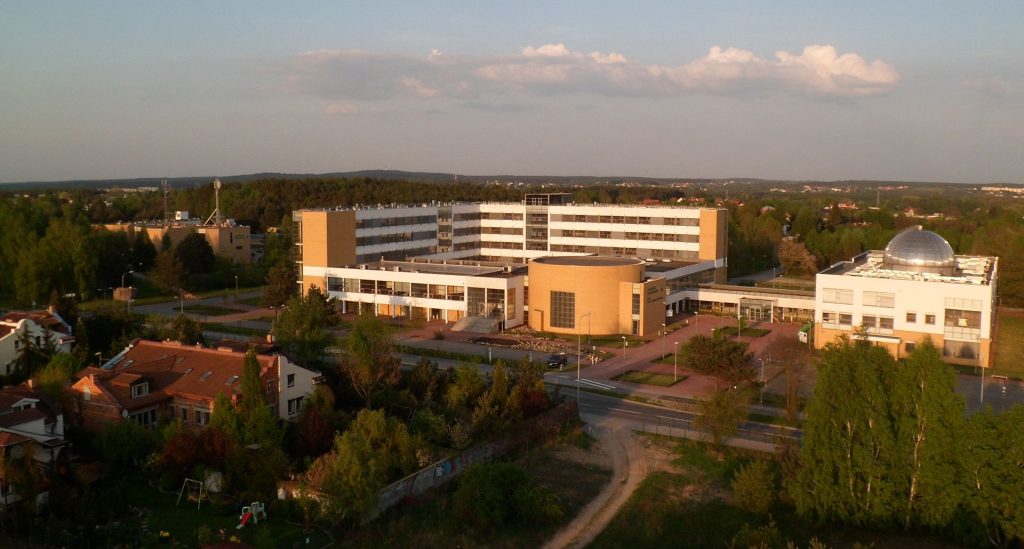 widok na UAM na Umultowie